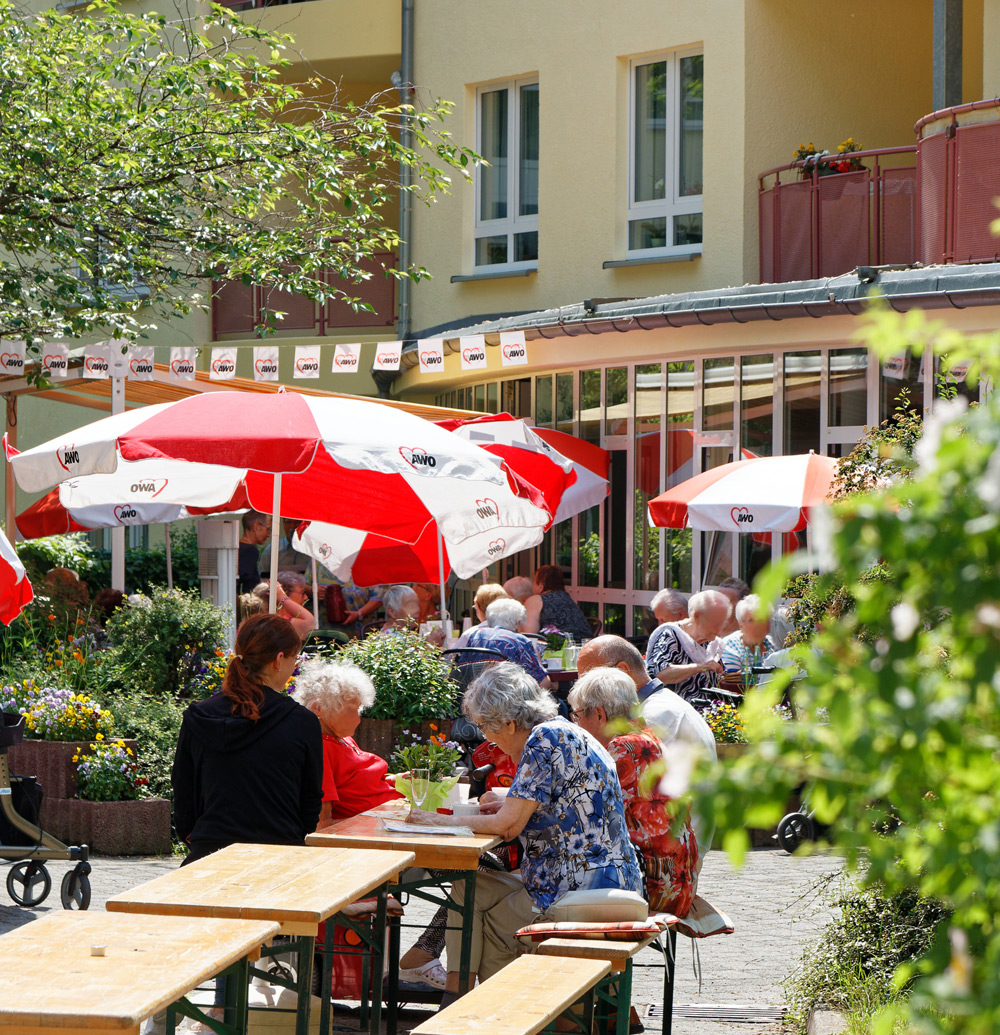 Betreutes Wohnen für Senioren Stollberger Straße | Sonnenschirm